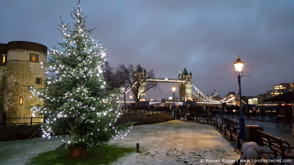 Christmas by the River Marche de Noel Londres